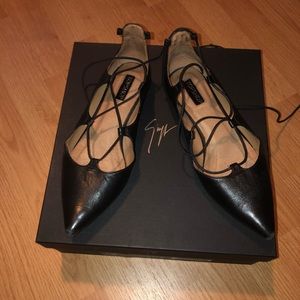 Top Shop Flats